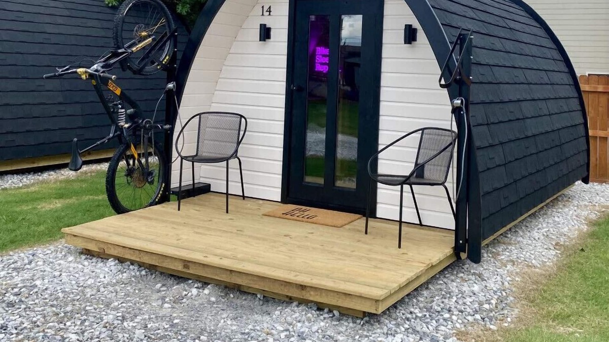 Bentonville Cabin | The Bike Inn #14, Buffalo River Cabin