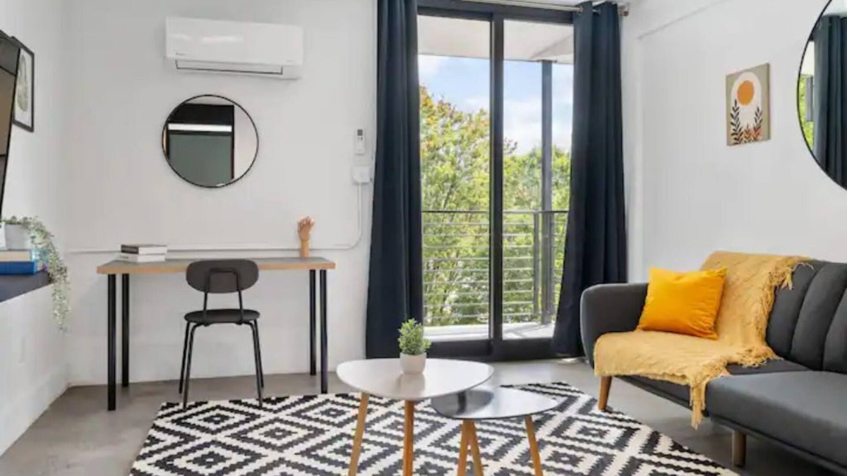 Poncey-Highland Apartment | ~The Billie ~ Cozy Rooftop Ponce City Market