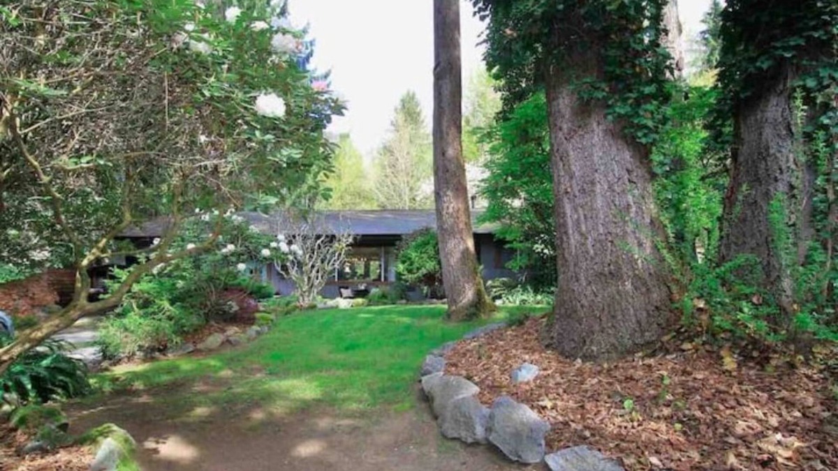 Maple Ridge Cabin | The Birch Cabin
