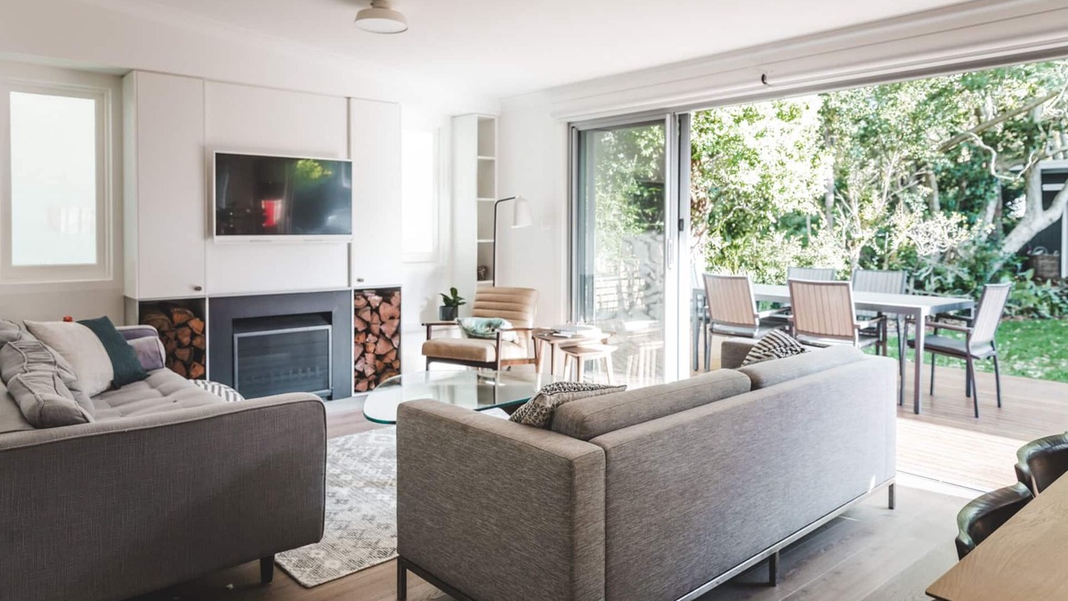 Pearl Beach House | The Black Pearl – 4BR Beach House with Pavilion | 5-Min Flat Walk to Pearl Beach