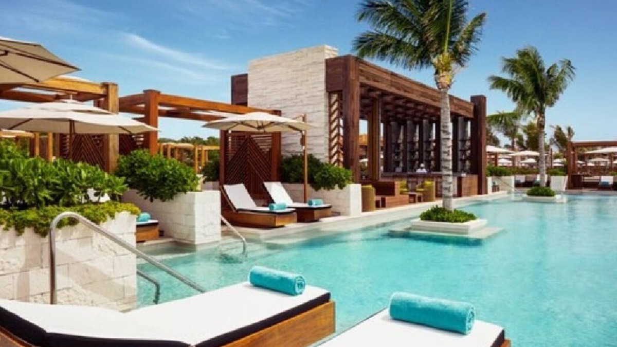 Villa Juarez Hotel | THE BLISS OF VIDANTA RESORT