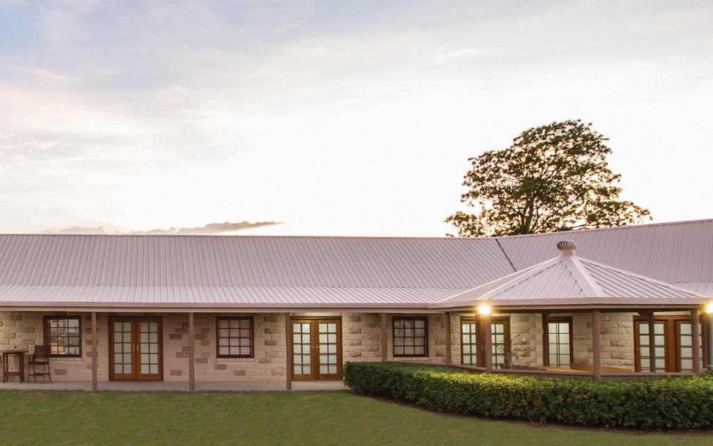 Bullcamp Bed & Breakfast | The Block Vista B&B
