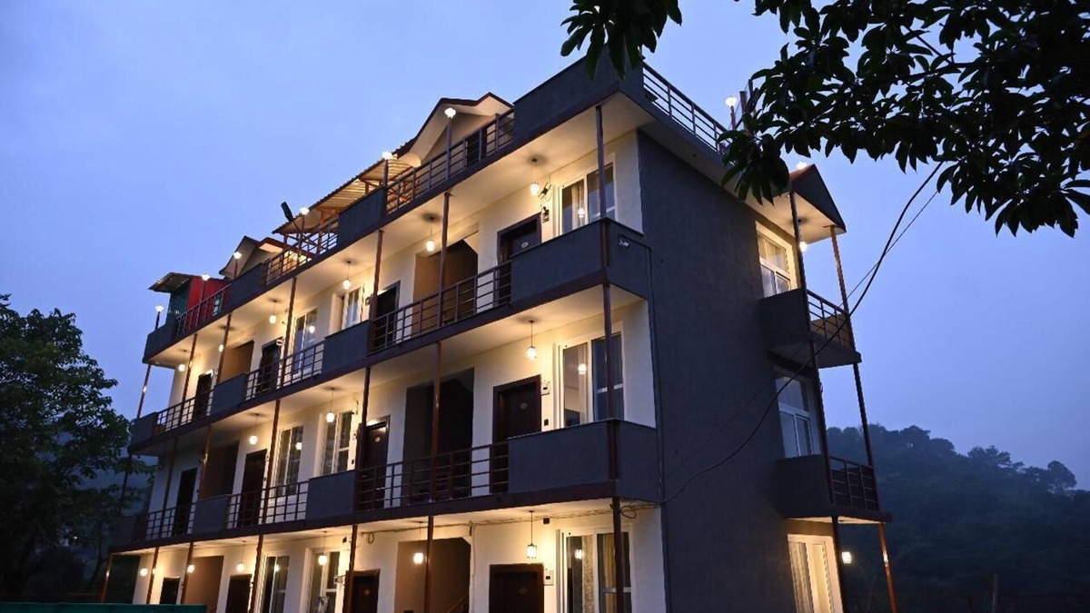 Naukuchiyatal Hotel | The Blossom Glee