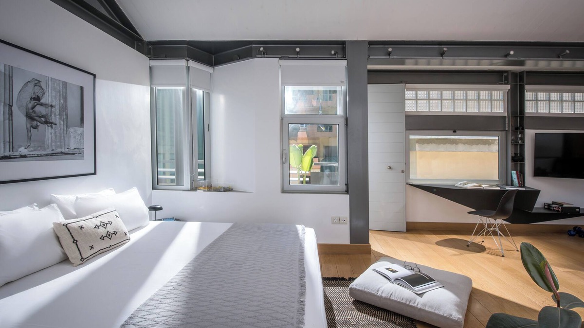Heraklion Apartment | The Blossom Loft | A Stylish Seaview Hideaway
