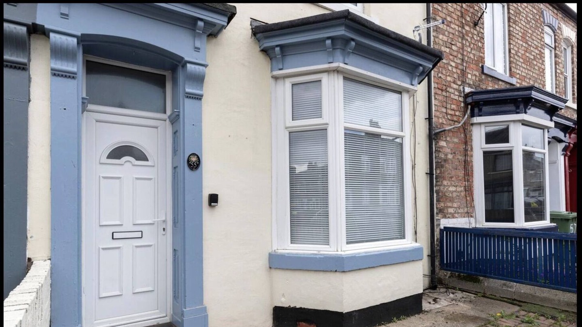 Thornaby On Tees Apartment | The Blue House
