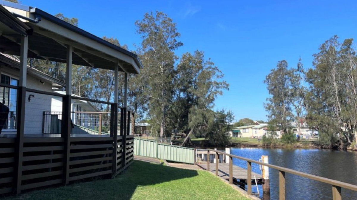 Sussex Inlet House | The Blue Lagoon - Waterfront Property