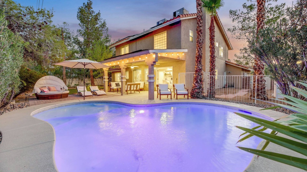 Las Vegas House | The Blue Lagoon: Where Space, Style and Comfort collide!