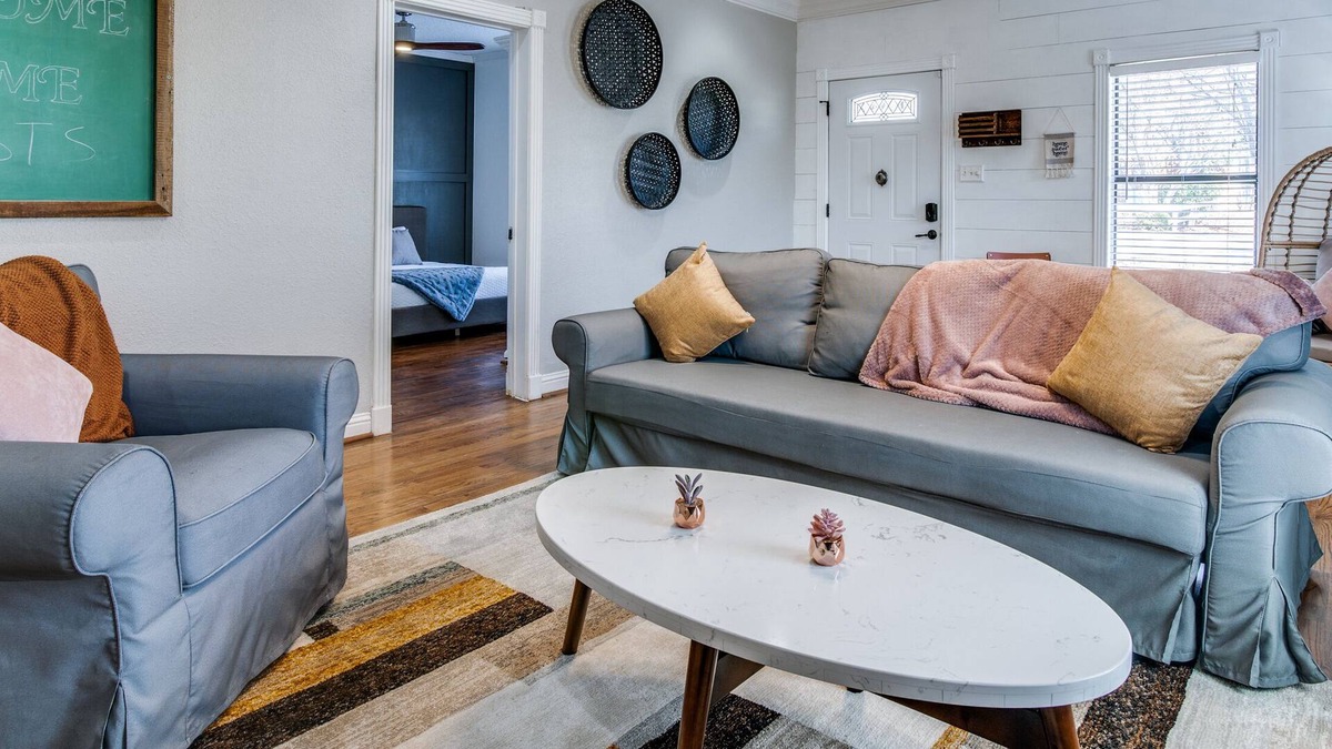 Rockwall House | ★“The Bluebonnet”★Child/Pet Friendly★Downtown★