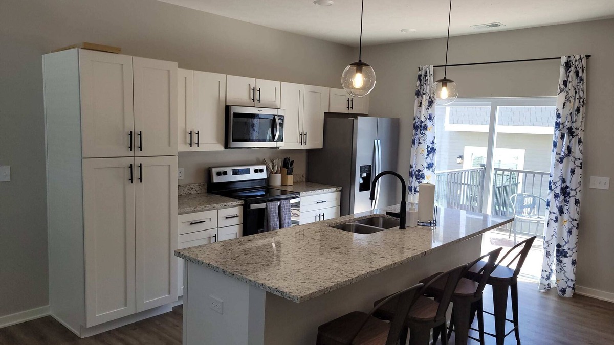 Elkhorn House | The BlueJay at Coventry Rows