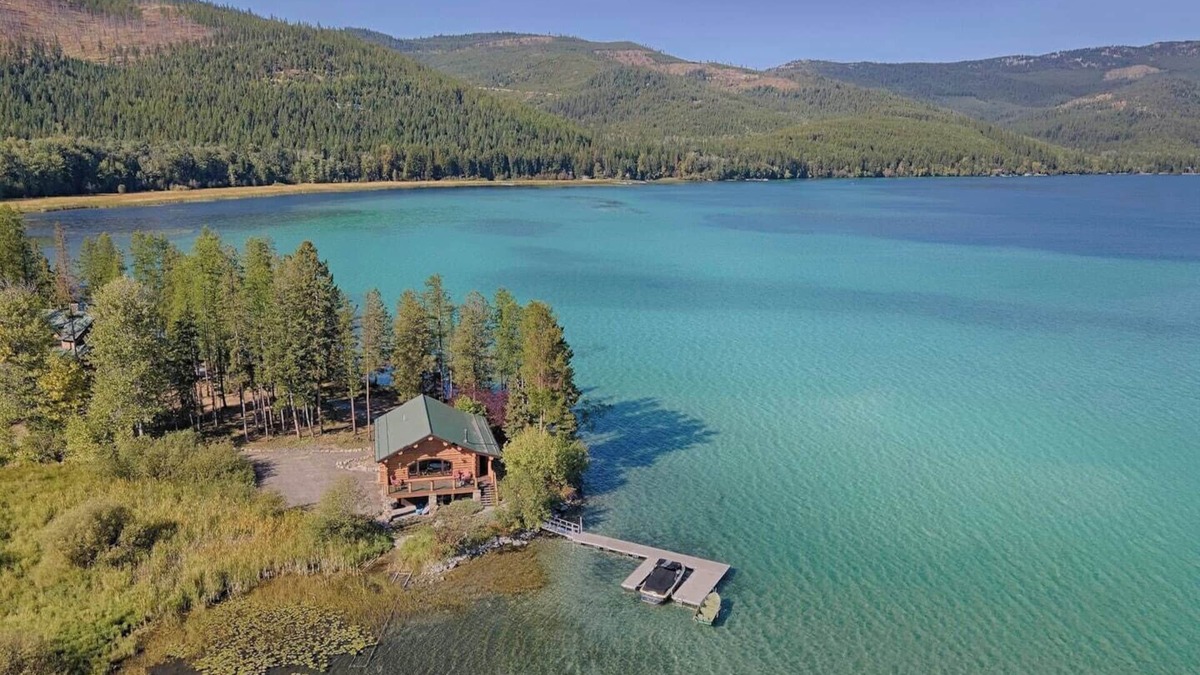 Marion Cabin | The Boat Motel on Ashley Lake, Sleeping 12