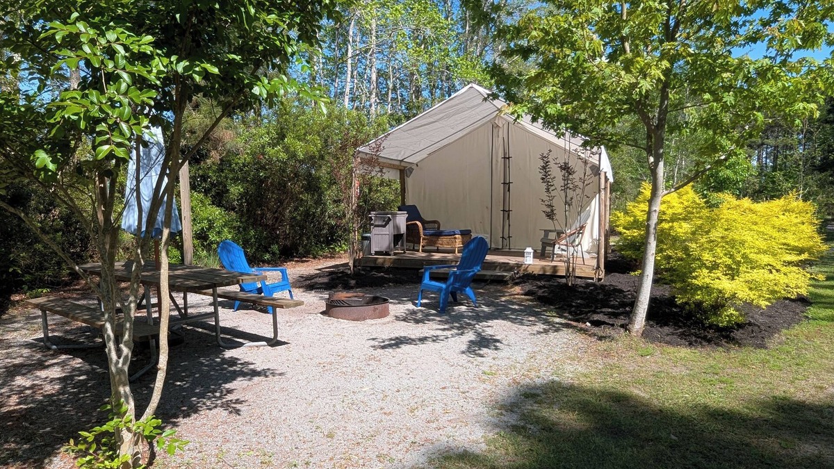 Supply RV Rental | The Bohemian Dream Glamping Tent-Private Oasis 2 miles to Holden Beach