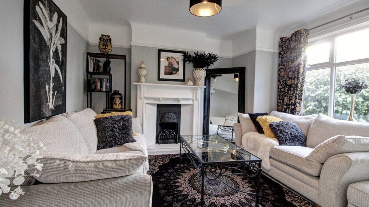 Chester House | The Botanical Holiday by Cheshire Escapes
