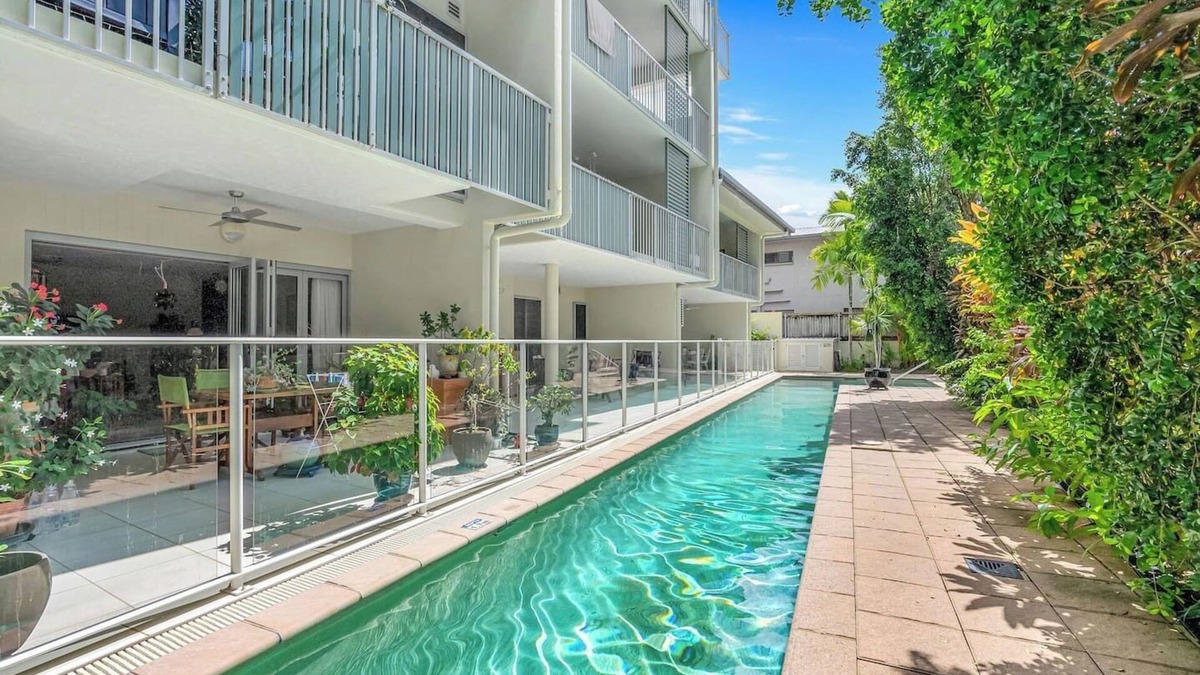 Edge Hill Apartment | The Botanical Resort style in Edge Hill Village