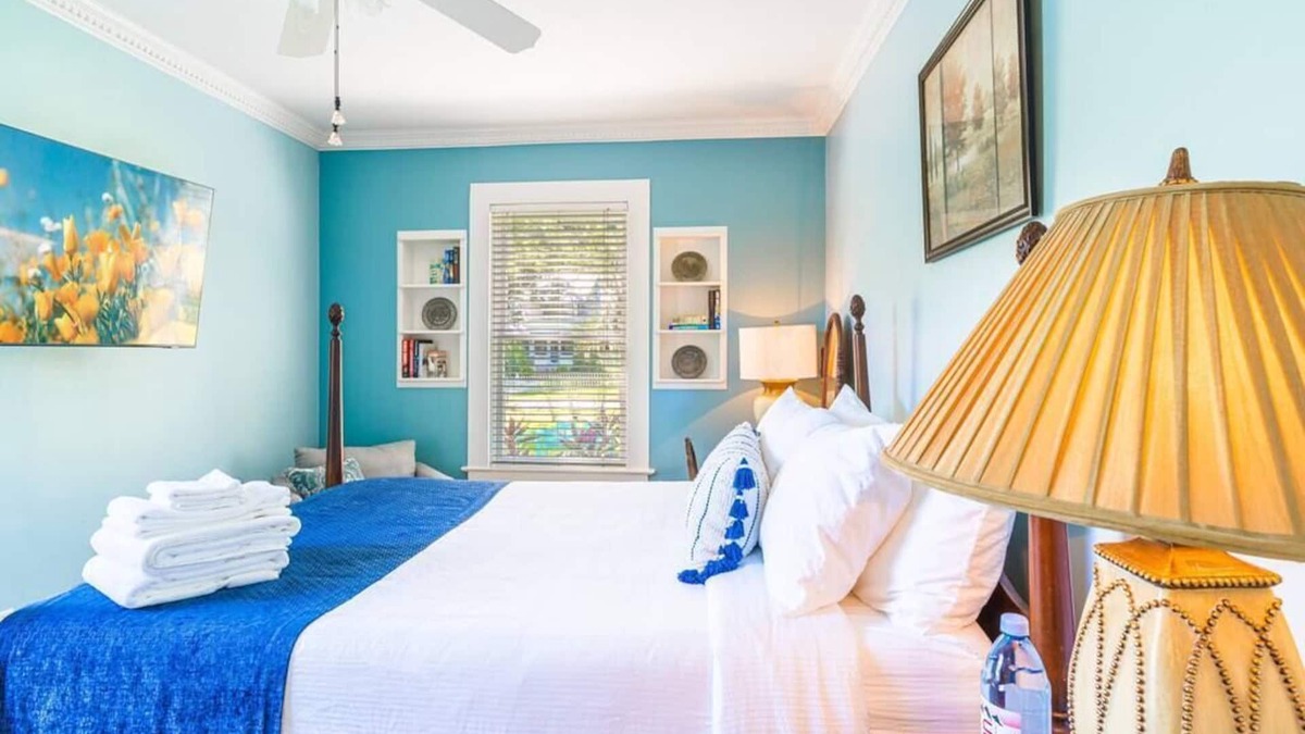 Mount Dora Hotel | The Bougainvillea - Estate at Mt Dora