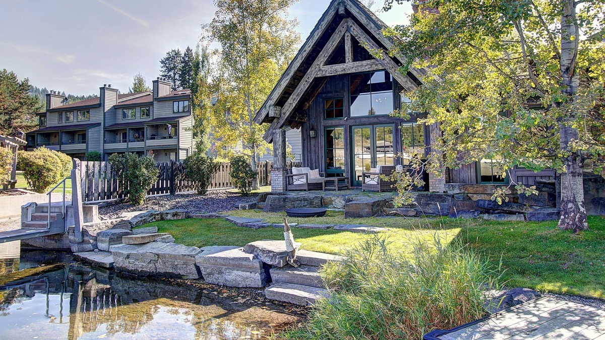 Bigfork Villa | The Boulder at Bear Dance Village, Waterfront with Private Dock!!