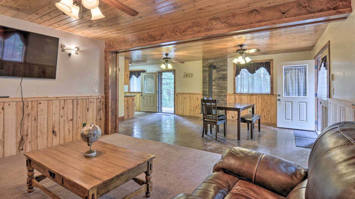 Long Valley Junction Apartment | The Bridgeway Casita - Apt Near Natl Parks