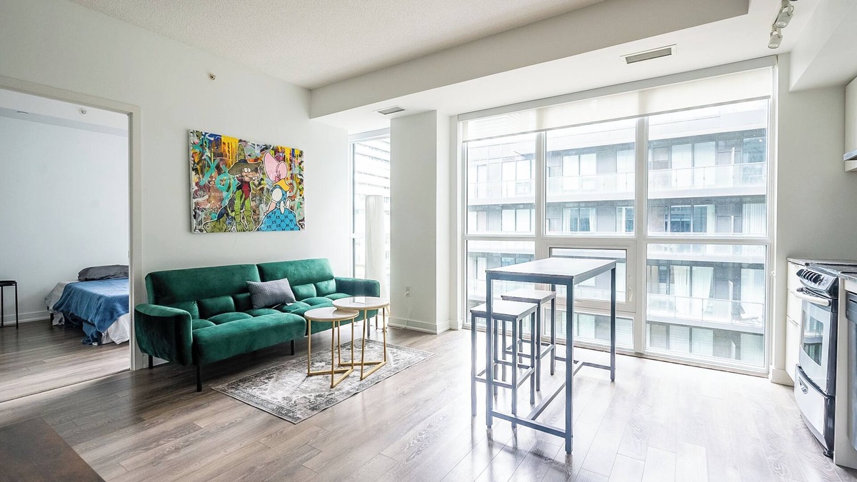 Bay Cloverhill Apartment | The Britt| Downtown Resort| Executive 2Bedroom 2 Bathroom