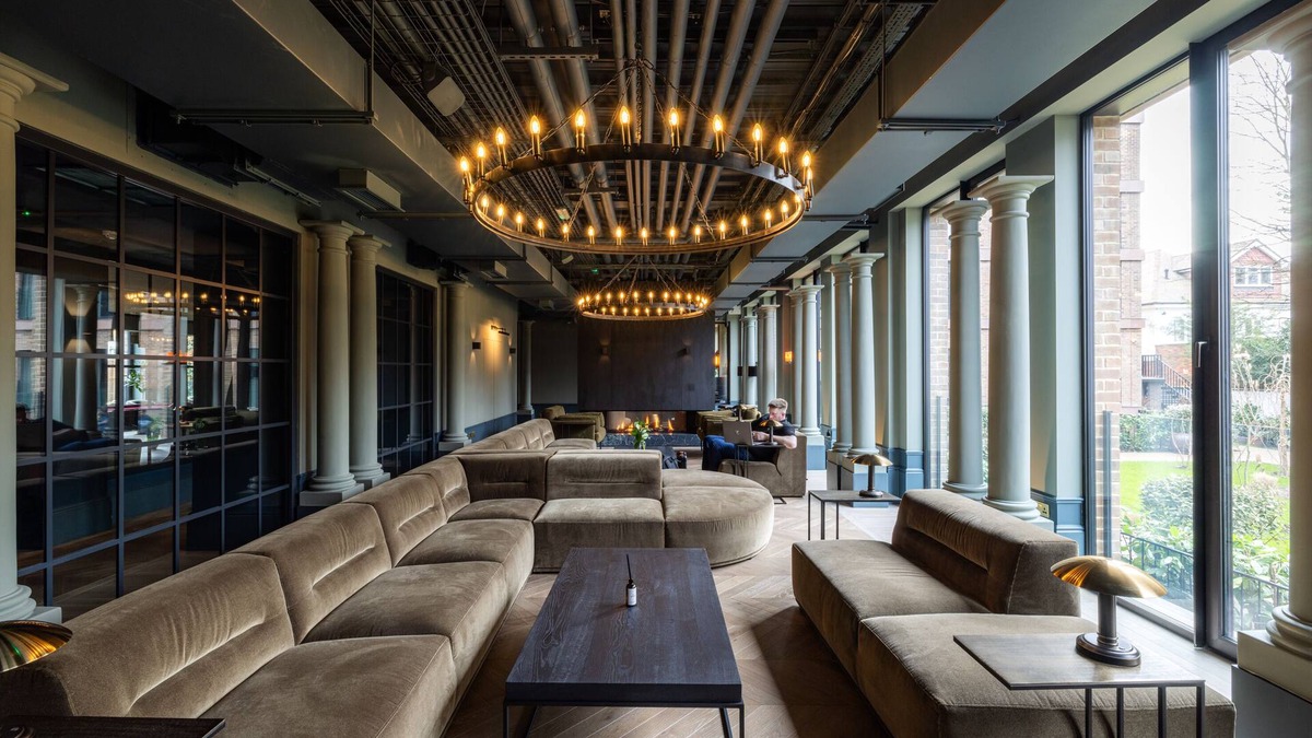 Brondesbury Park Apartment | The Brondesbury by Nestor