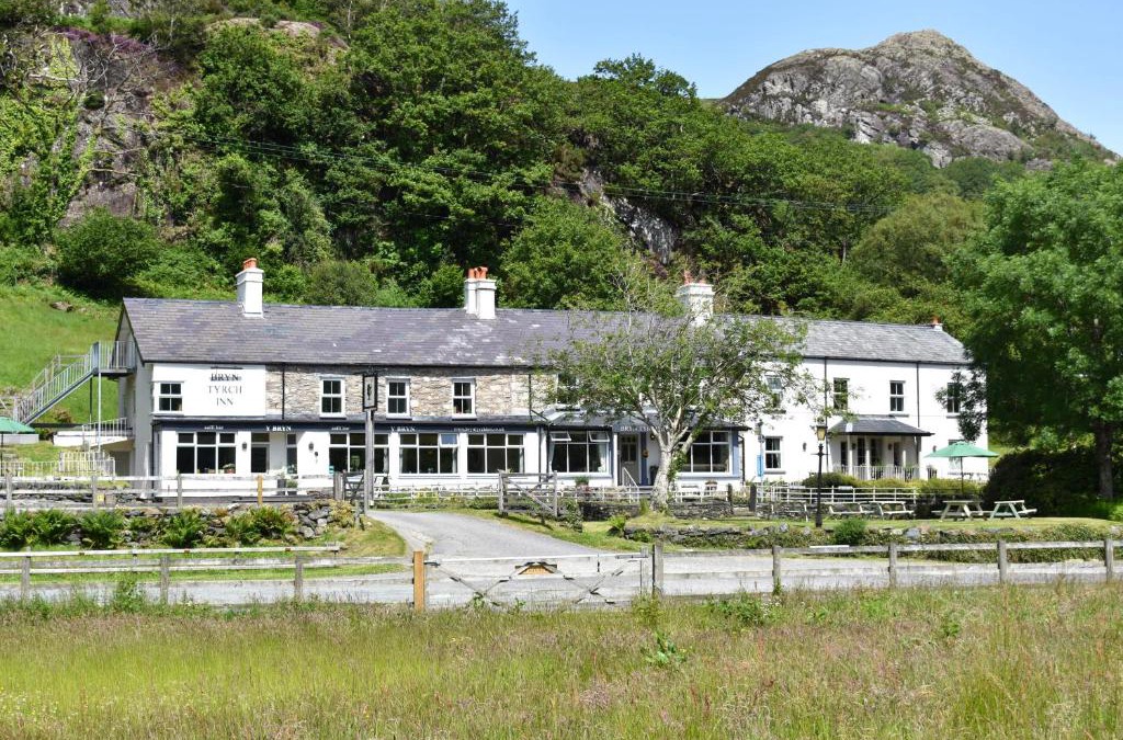 Capel-Curig Hotel | The Bryn at Capel