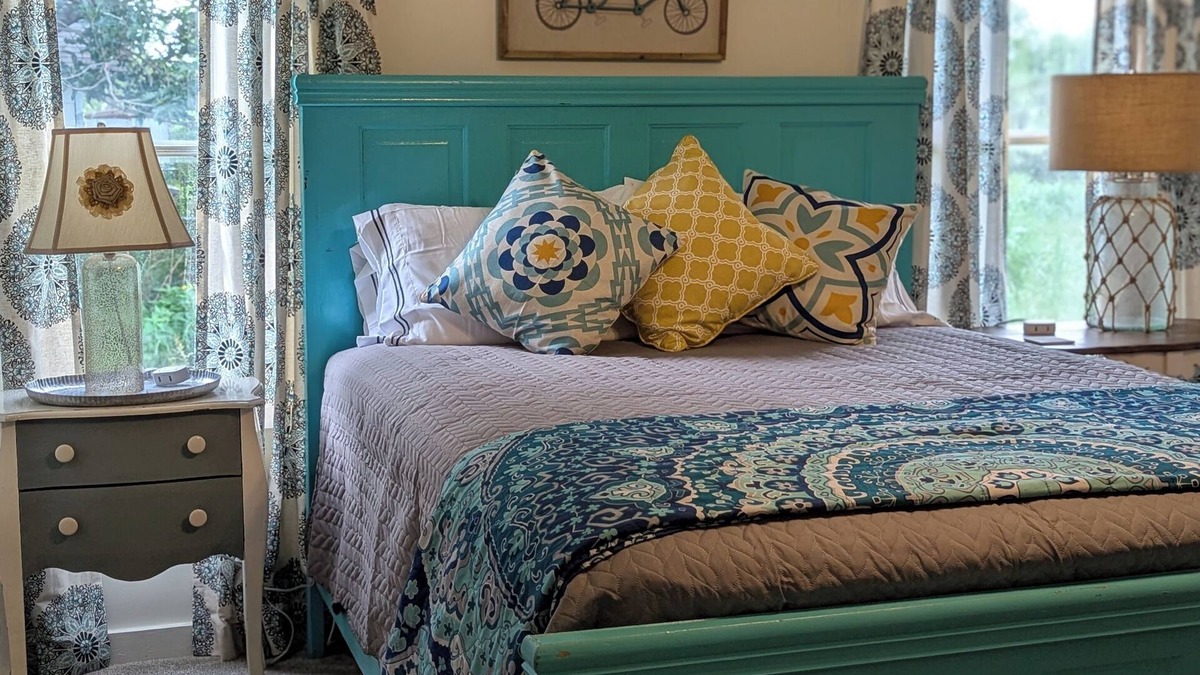 Avoca House | The Bunkhouse Hawley - Close to Lancium AI & Anson
