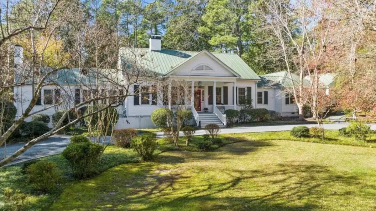 Southern Pines House | The Buttonwood Estate- Luxury Stay for the U.S. Open