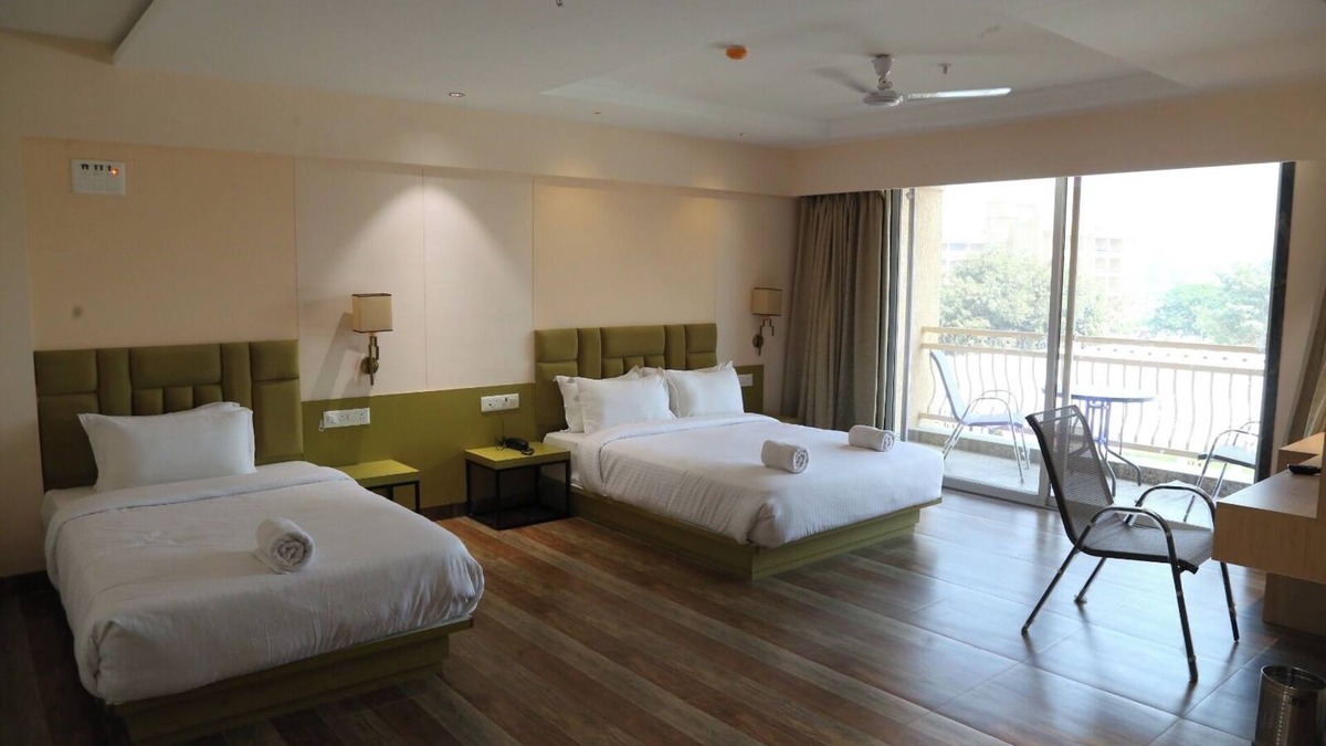 Palghar Hotel | The Byke Majestic Meadows