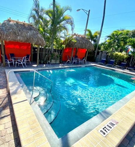 Wilton Manors Resort | The Cabanas Guesthouse & Spa - Gay Resort catering to Gay Men