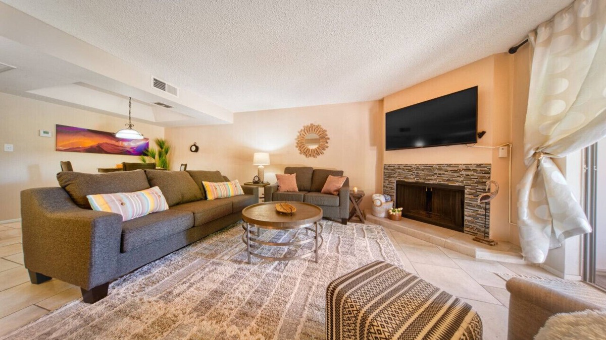 Village Two Condo | The Cactus Flower at McCormick Ranch