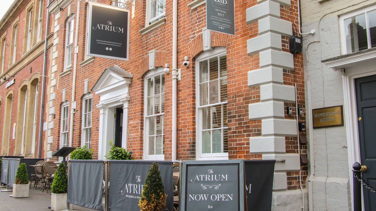 Bridgnorth Apartment | THE CAMPBELL PENTHOUSE SUITE, romantic in Bridgnorth