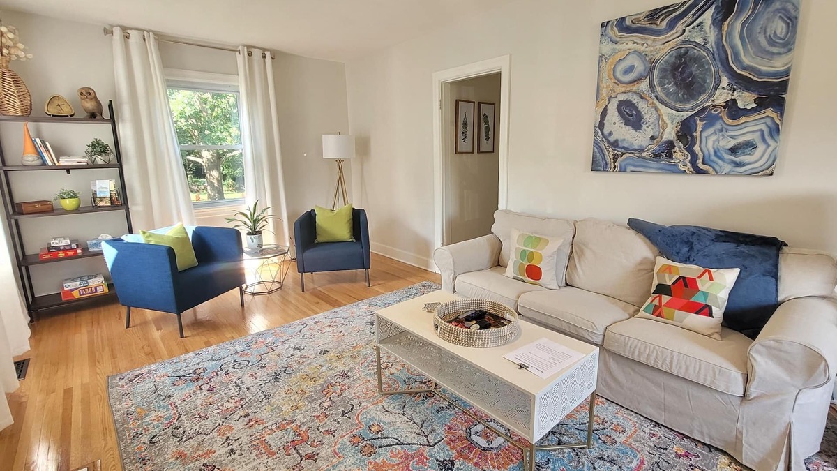 Lynchburg House | "The Cape at Westview" New Cape- In LU's Backyard-n10 minutes to Downtown.