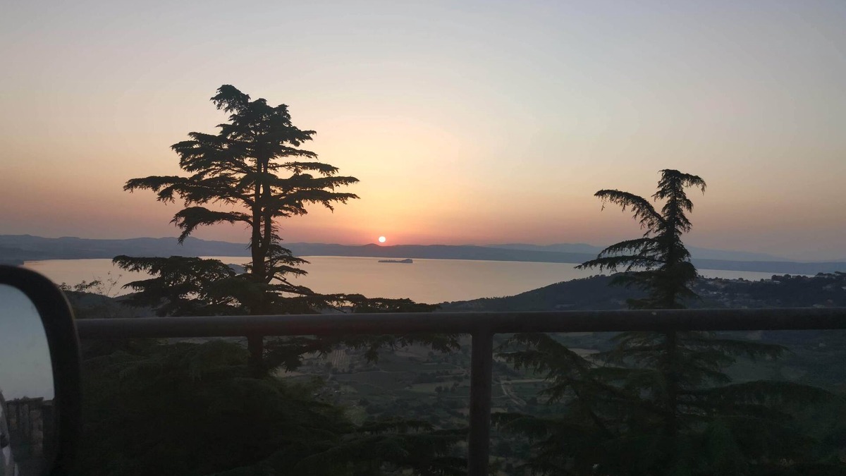 Montefiascone House | The Cardinal's Suite