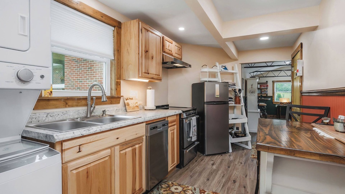 Sparta Cottage | The Carriage House