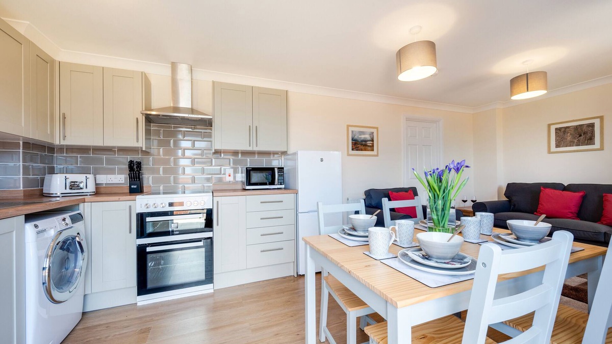 Chedgrave House | The Cart Lodge - Two Bedroom House, Sleeps 4