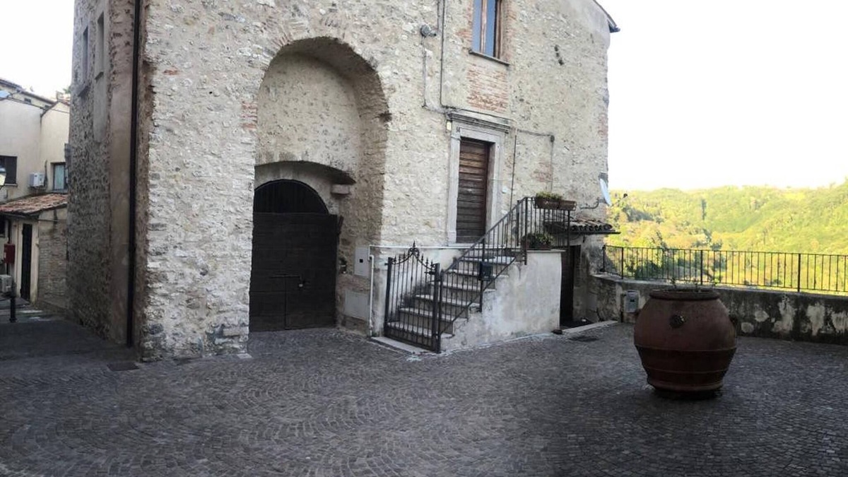 Poggio San Lorenzo House | The 'castelletto' Holiday House