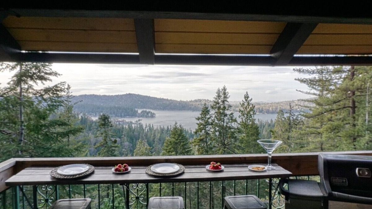 Lake Arrowhead Other | The Castle | Majestic Lake View | Soak