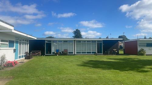 Stalham Apartment | The Chalet