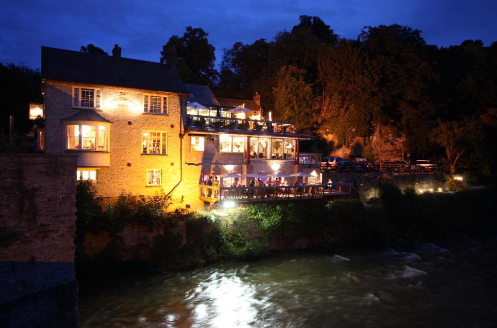 Ludwel Bed & Breakfast | The Charlton Arms
