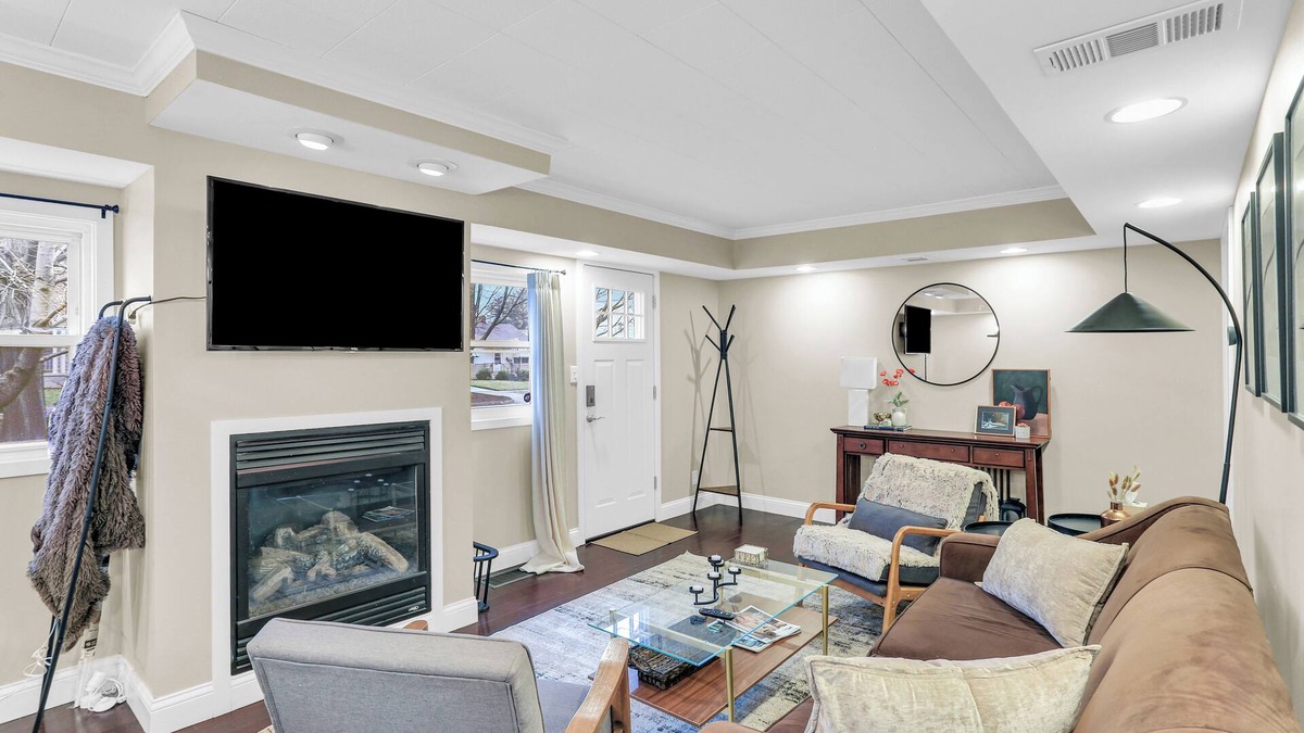 Champaign House | The Charming Home: 3-bedroom house, blocks to downtown Champaign, with WiFi, AC