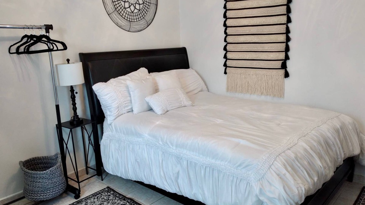 Sabana Abajo Apartment | The Charming Unit (5 minutes from Airport)