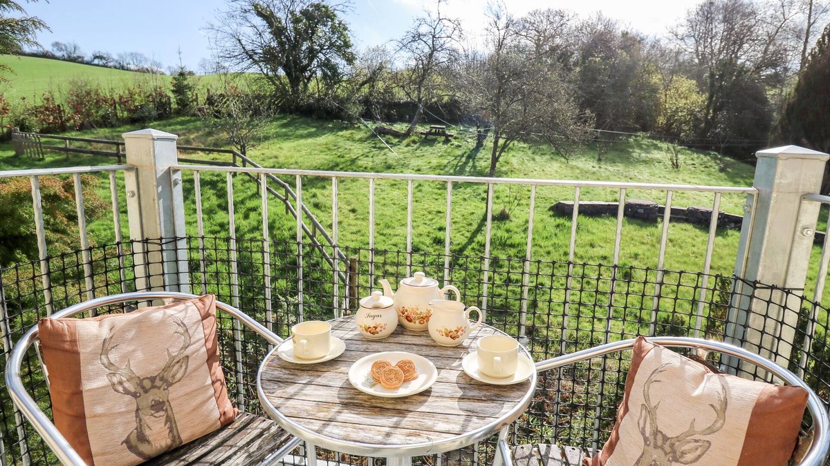 Pont-ar-gothi Cottage | The Cheese Loft