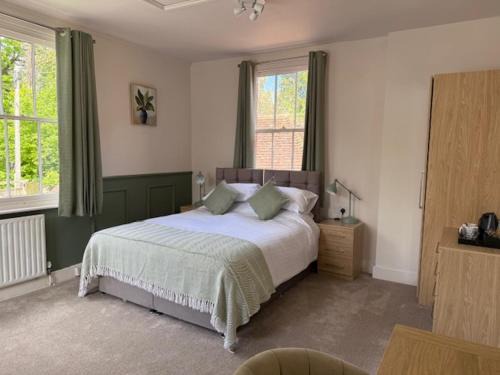 Smarden Bed & Breakfast | The Chequers Inn