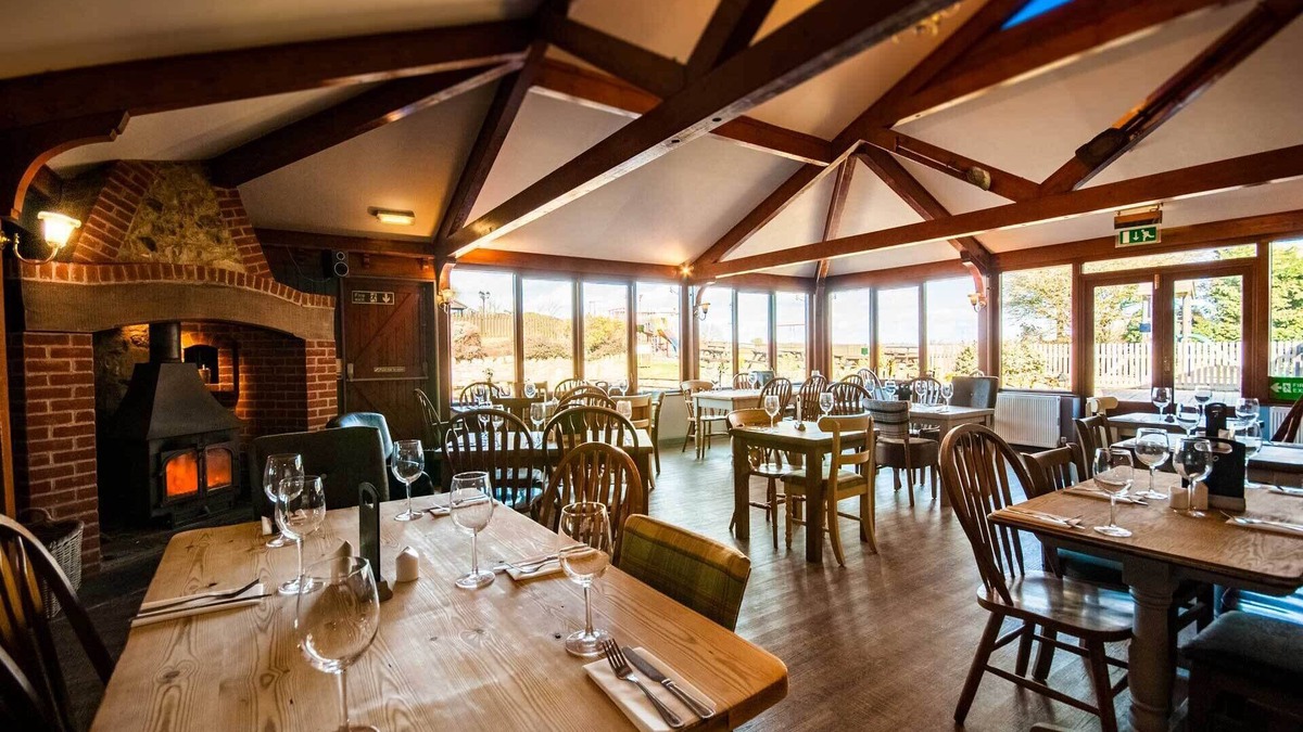 Ventnor Hotel | The Chequers Inn
