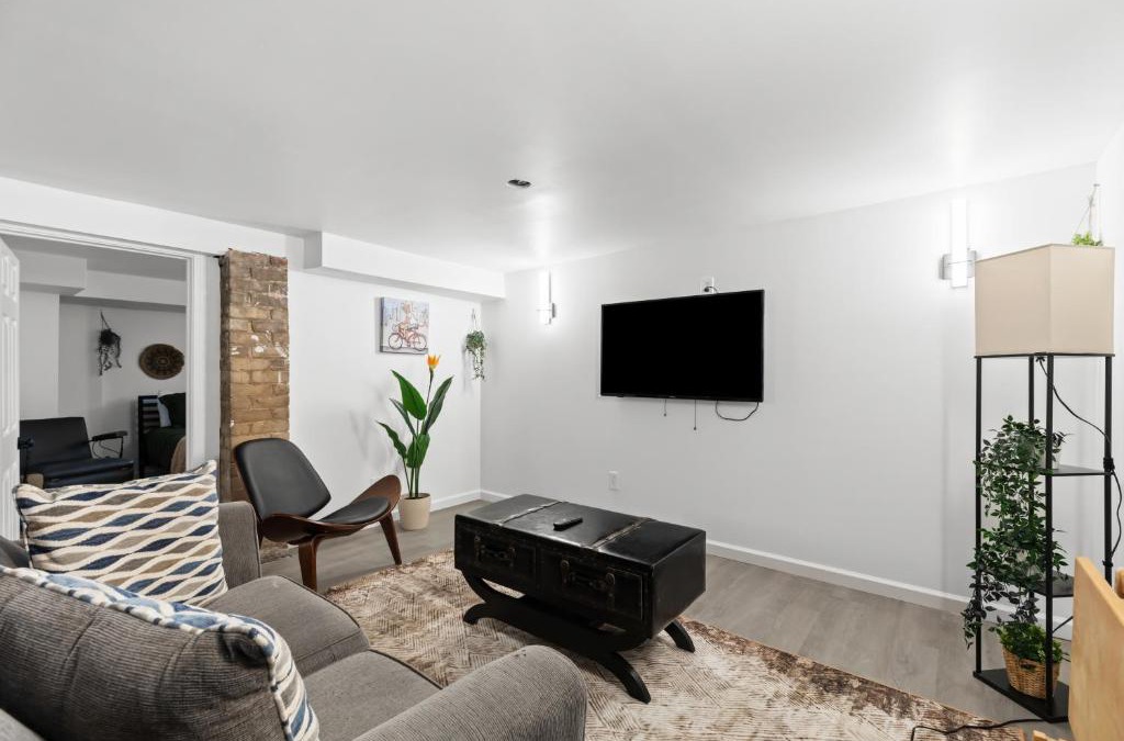 Detroit Apartment | The Chill Cellar
