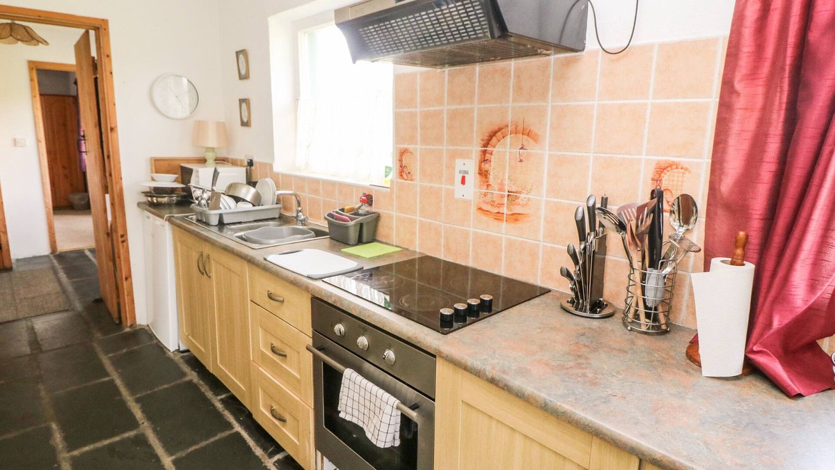 Skibbereen Cottage | The Chocolate Box
