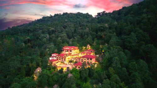 Pelling Resort | The Chumbi Mountain Retreat & Spa, A Club Mahindra Associate