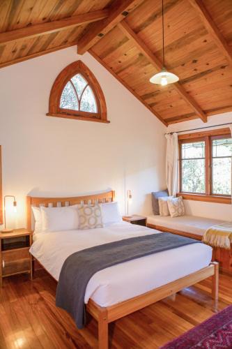 Hahei Hotel | The Church Accommodation