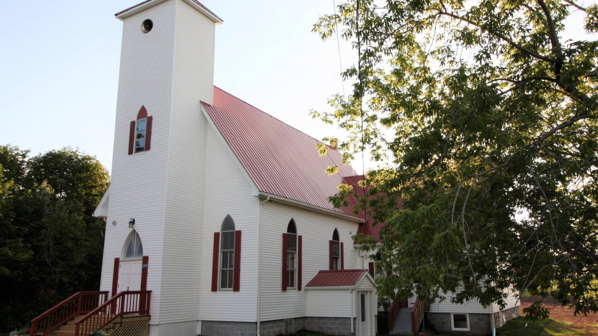 Bayfield House | The Church House in NB- a unique cottage experience