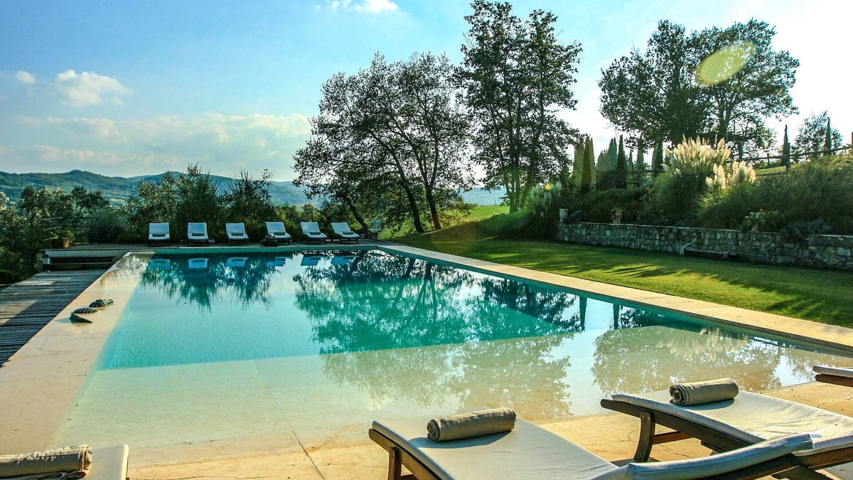 San Pietro in Bossolo House | The church house