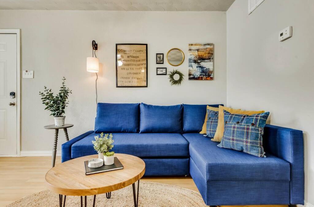 Old East Dallas Apartment | The Classic - Near Knox Henderson