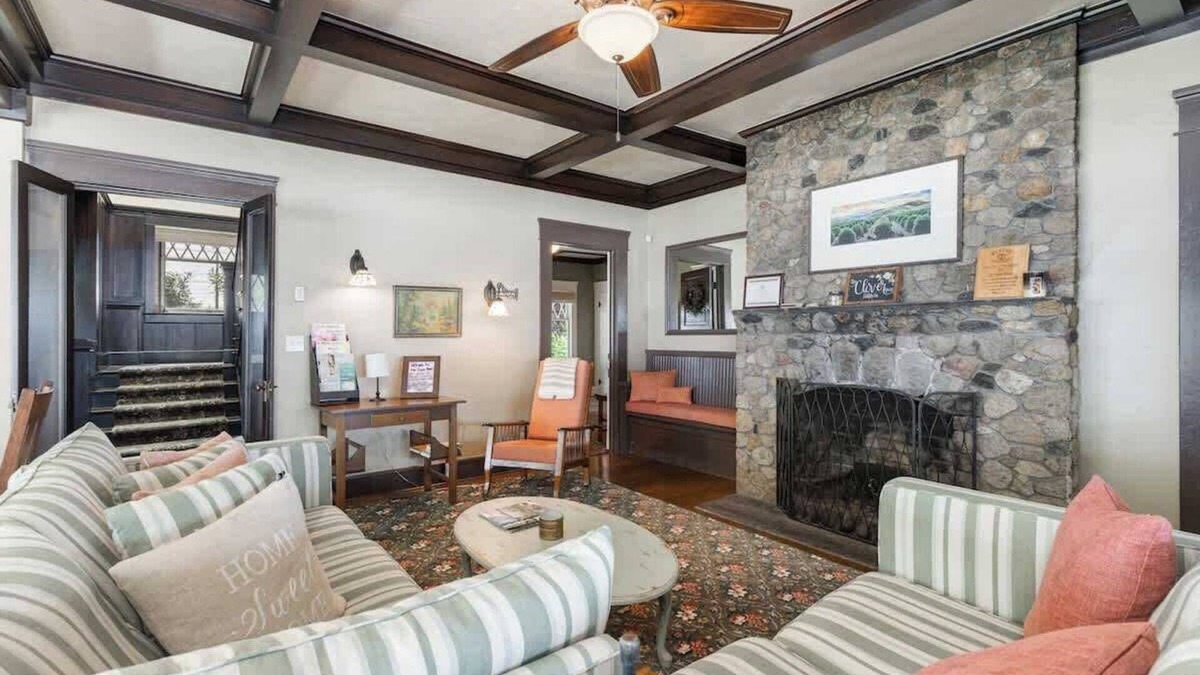 Exeter House | The Clover House, Charming Craftsman home